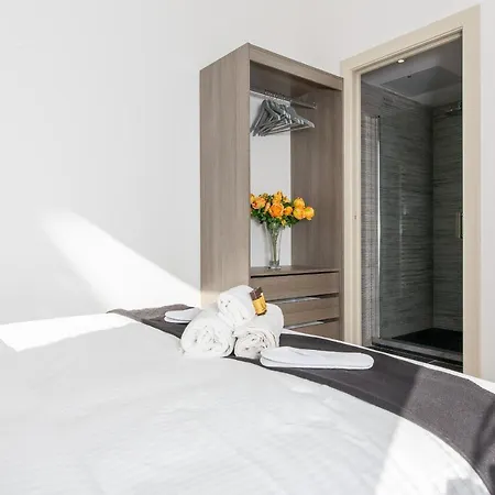 Anzur Yourhosthelper Apartment